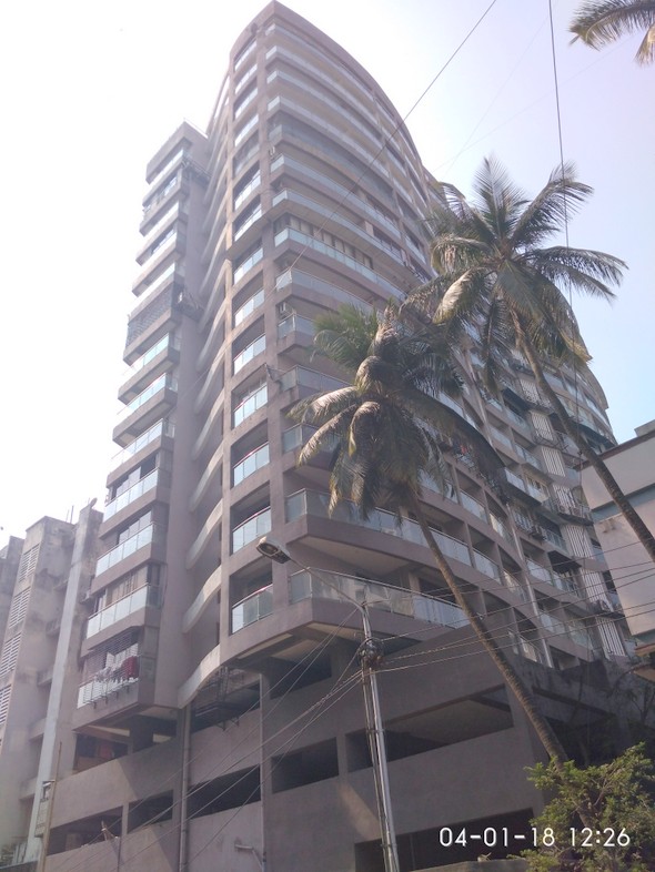Main - Pioneer Heights, Khar West